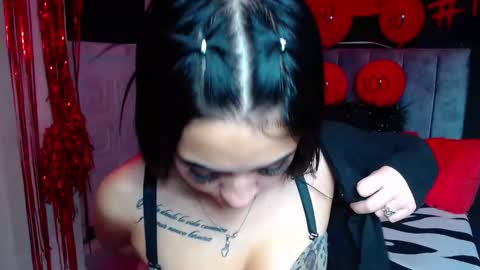 Violeta online show from March 2025 09:32:02 PM