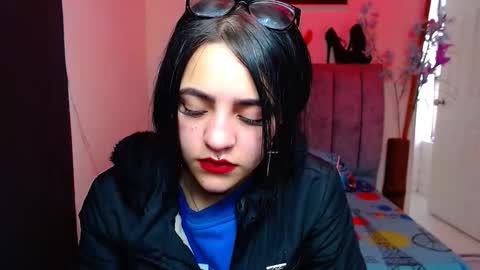 Violeta online show from October 2025 01:57:02 PM