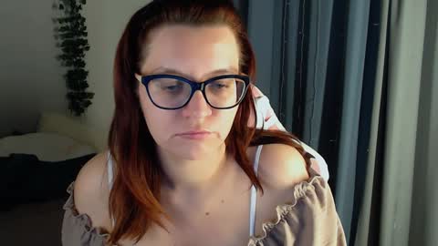 Milla online show from December 2024 06:21:01 PM