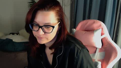 Milla online show from December 2024 08:29:01 PM