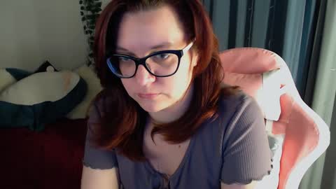 Milla online show from December 2024 10:37:01 PM