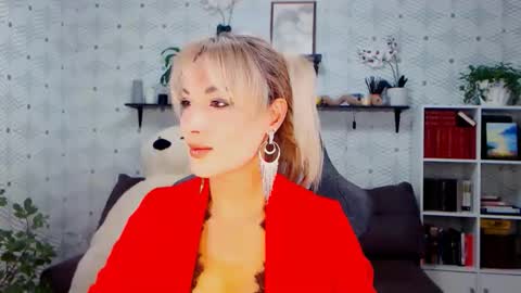 MillaXQueen online show from September 2025 11:14:01 AM