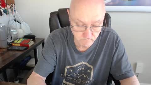 millenium0129 online show from April 2026 06:23:01 PM