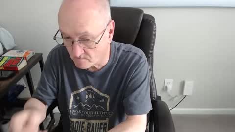 millenium0129 online show from May 2026 03:38:02 PM