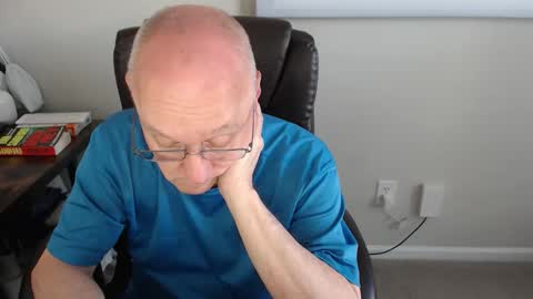 millenium0129 online show from May 2026 06:25:01 PM