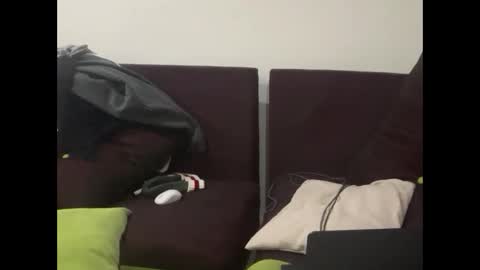 SlimnHungOH online show from October 2025 01:38:01 AM