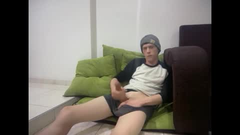 SlimnHungOH online show from November 2025 01:05:02 AM