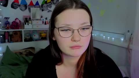 Millie online show from October 2025 06:03:02 AM