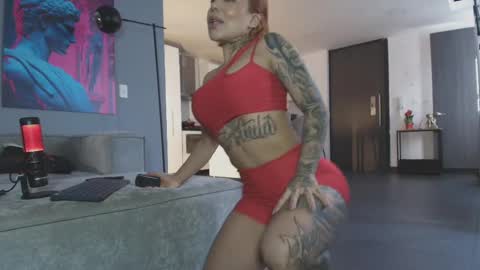 Mila  online show from February 2025 01:10:02 PM