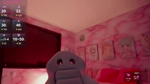 Snapshot of millieskinny_ chatting on February 2025 12:27:02 AM Ana Maria online show from February 2025 12:27:02 AM