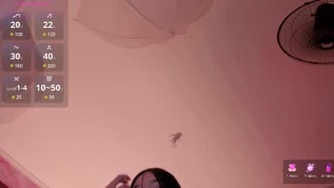 Snapshot of millieskinny_ chatting on March 2025 09:17:01 PM Ana Maria online show from March 2025 09:17:01 PM