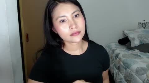 Milly online show from December 2024 01:18:01 AM