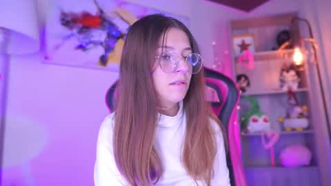 MILLY online show from February 2025 06:04:01 PM