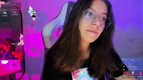 MILLY online show from November 2025 06:29:01 PM