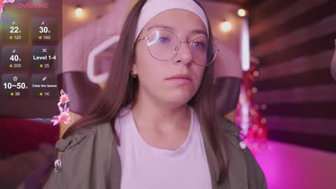 MILLY online show from December 2025 07:43:02 PM