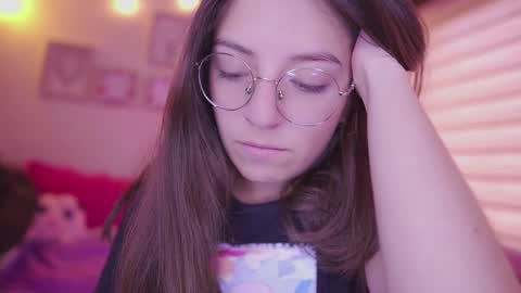 Snapshot of milly_kenner chatting on February 2026 07:23:01 PM MILLY online show from February 2026 07:23:01 PM