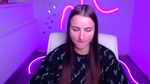 Milly online show from December 2025 12:21:02 PM