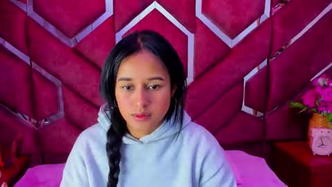 Milly Print online show from December 2025 02:17:02 AM