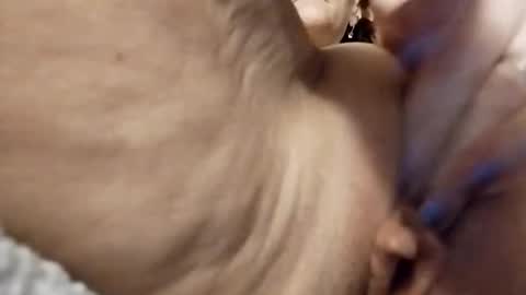 miloanj online show from October 2025 11:16:02 PM