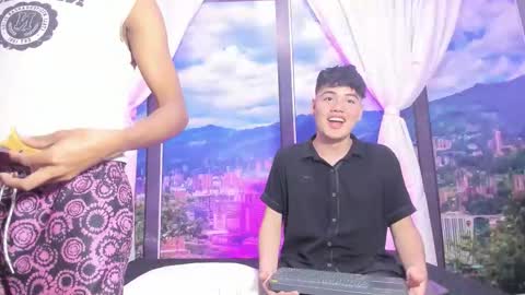 miltondelis online show from September 2025 04:00:01 AM