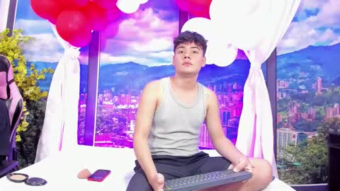 miltondelis online show from October 2025 02:39:02 AM