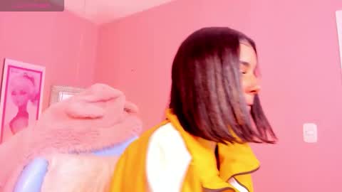 milu_carbajal_x online show from March 2026 01:03:02 PM