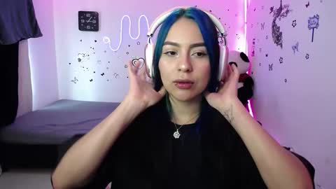 Milusolers online show from December 2025 03:06:01 PM