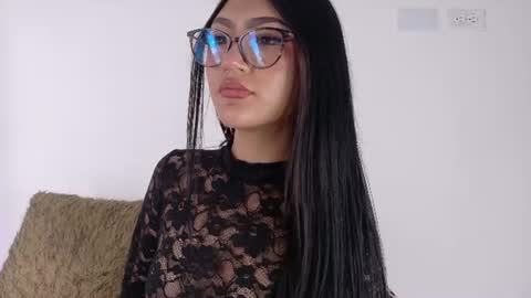 miluv19 online show from June 2026 09:28:02 PM