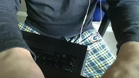 milwaukeebadger24 online show from January 2025 07:34:02 PM