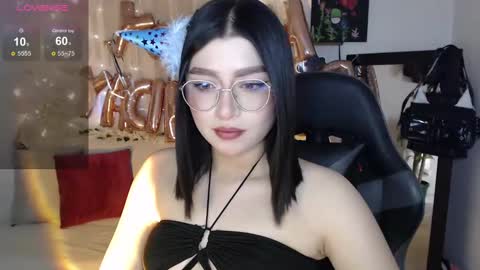 Mily online show from September 2025 08:42:02 PM