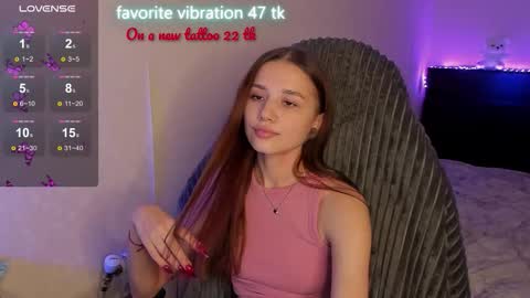 Emily online show from September 2025 07:15:02 PM