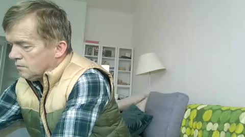 Snapshot of milymen20 chatting on December 2025 09:36:02 AM Milymen20 Skandinavian Polish man master fereskik straight mature online show from December 2025 09:36:02 AM