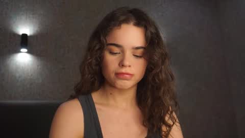 Snapshot of milyyclaars chatting on February 2026 01:45:01 PM Linda online show from February 2026 01:45:01 PM