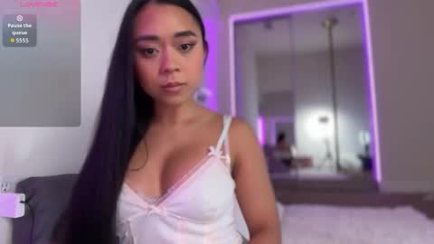 Mimi Baby online show from November 2025 01:51:02 AM