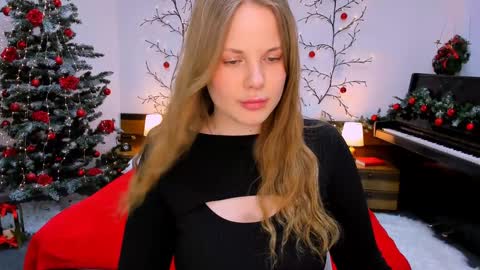 Kelly online show from January 2025 12:15:02 PM