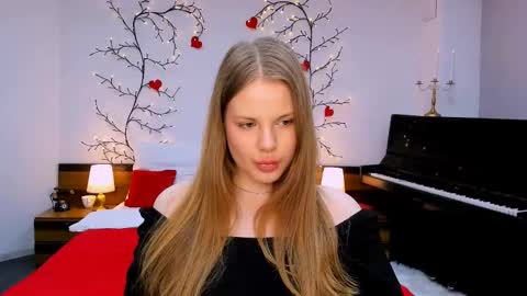 Kelly online show from March 2025 10:02:01 AM