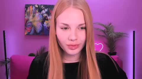 Kelly online show from November 2025 04:51:01 PM