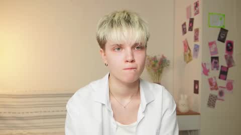 Sonya online show from October 2025 01:29:01 PM