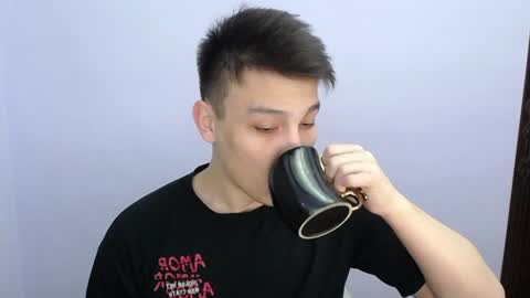 MINATO online show from December 2024 11:02:02 AM