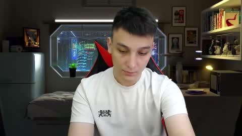 MINATO online show from October 2025 08:04:02 AM