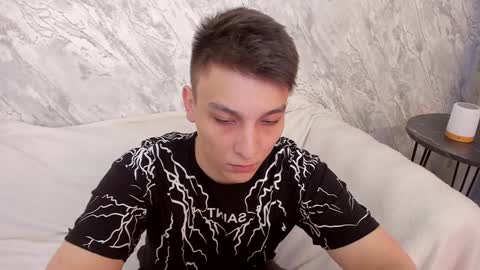 minato_kono online show from January 2025 12:06:01 PM