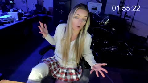 Snapshot of mindymars chatting on December 2024 12:16:02 PM Mindy Mars online show from December 2024 12:16:02 PM