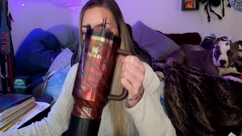 Snapshot of mindymars chatting on January 2025 05:11:01 PM Mindy Mars online show from January 2025 05:11:01 PM