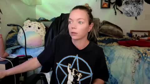 Snapshot of mindymars chatting on March 2025 02:34:01 PM Mindy Mars online show from March 2025 02:34:01 PM