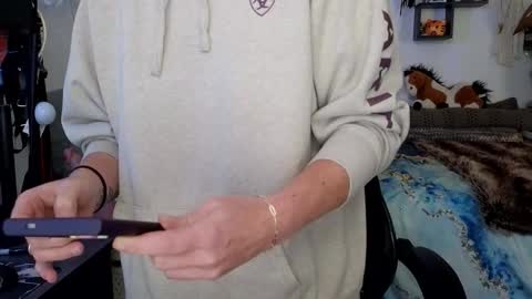 Snapshot of mindymars chatting on October 2025 03:57:02 PM Mindy Mars online show from October 2025 03:57:02 PM