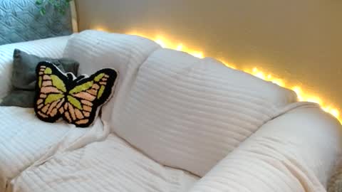 Mindy online show from February 2026 06:39:02 PM