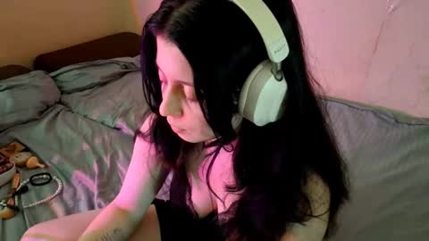 Mindy online show from March 2026 05:44:01 AM