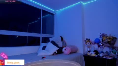 My name is Fer Nice to meet you  give it a thumbs up please its important online show from January 2025 02:58:01 AM