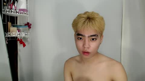 mingkla_man online show from April 2026 07:55:01 AM