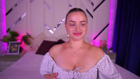 Snapshot of minifox_ chatting on September 2025 06:19:02 AM minifox_ online show from September 2025 06:19:02 AM